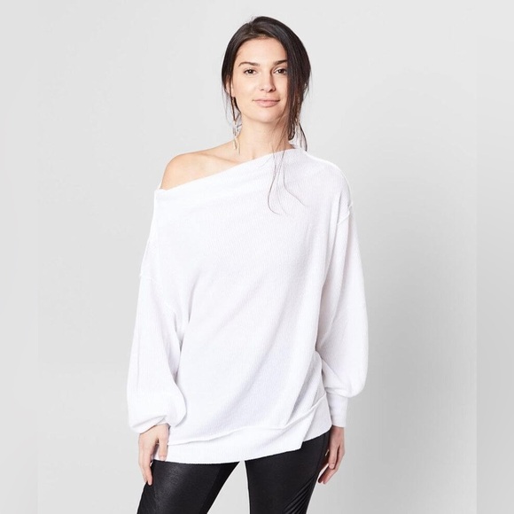 NEW Free People Main Squeeze Brushed Hacci Top White - Picture 3 of 12